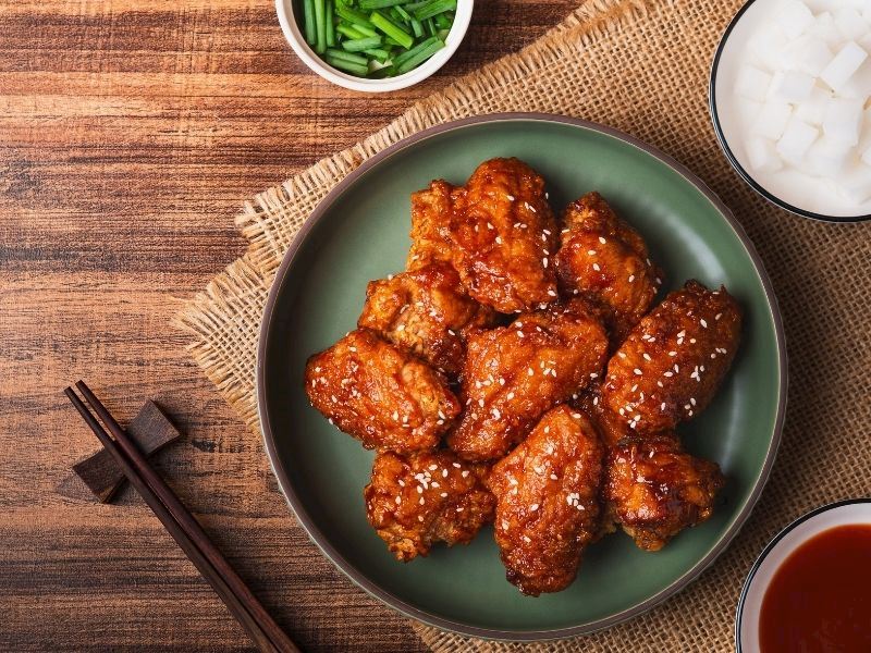 Korean Fried Chicken Honey Mustard (Kore Usulü Ballı Hardallı Kızarmış Tavuk) 