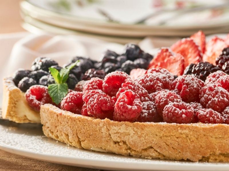 ORMAN MEYVELİ TART TARİFİ