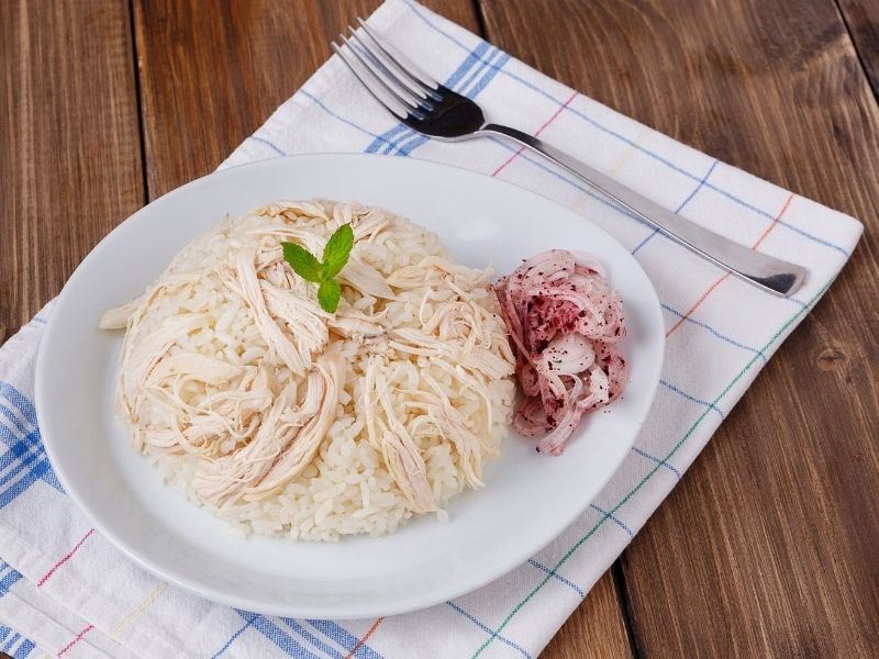 TAVUKLU PİLAV TARİFİ