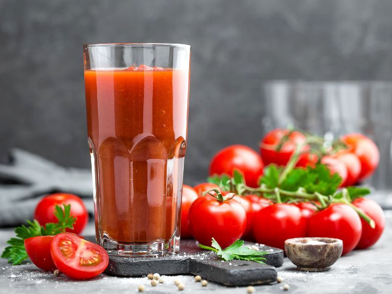 Lezzetli domates suyu