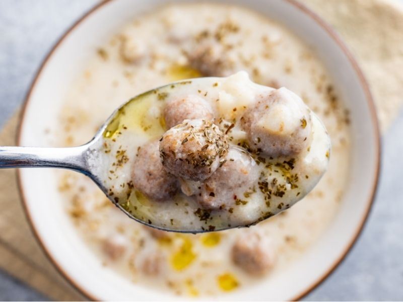 Yoğurtlu Sulu Köfte Tarifi