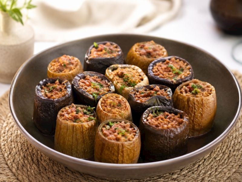 Yöresel Firikli Etli Kuru Dolma Tarifi